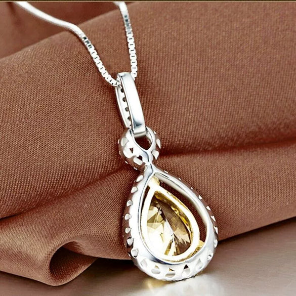 Pearshaped Water Drop Zircon Necklace Copper Mixed Gem Inlay Ochain Geometric Style