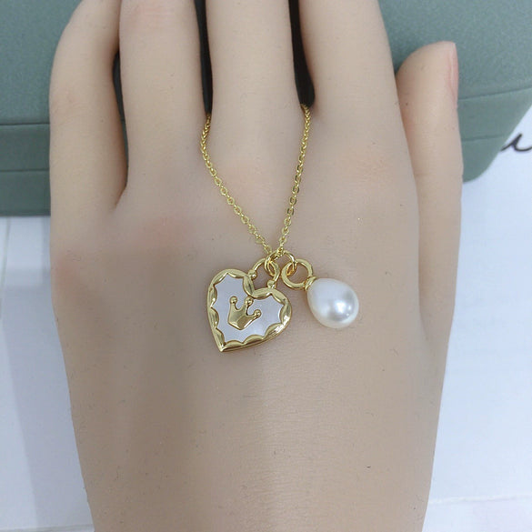 Pendant Jewelry Freshwater Pearl Copper Love Crown Flat Round Bun Round Minimalist