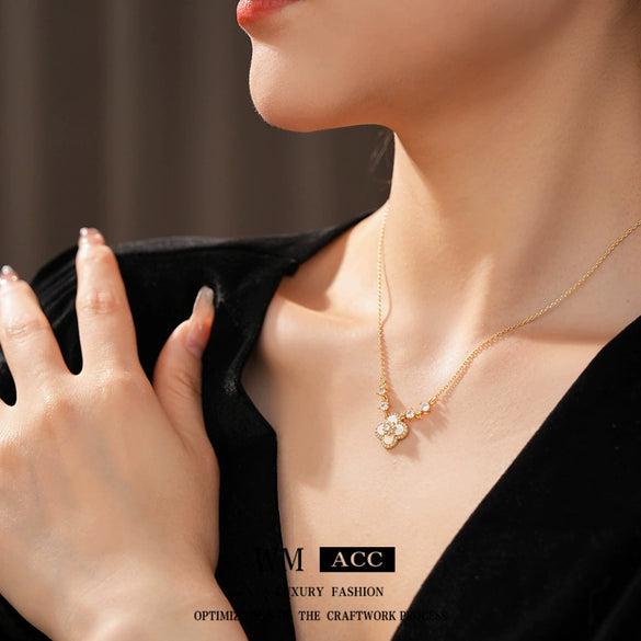 Pendant Necklace Flower Pattern Motherofpearl Real Gold Electroplated Copper 925 Silver Zirconia Women's Light Luxury Style