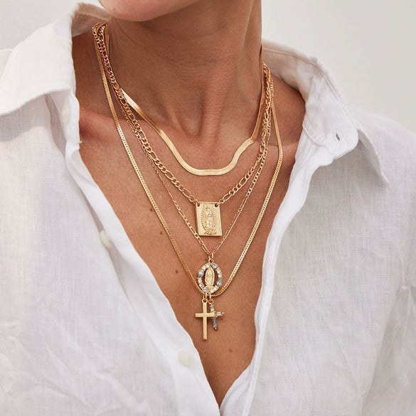 Pendant Necklace Geometric Pattern Alloy Copperclad Iron Iron Copper Snake Bone Chain Electroplating