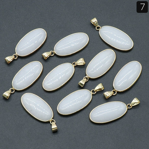 Pendant Necklace Natural Agate Crystal Semiprecious Stone Gilded Oval Polished Edging