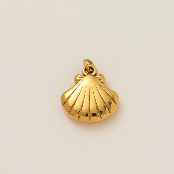 Pendant Necklace Stainless Steel Heart Shape Furnace Vacuum Plating 18K Gold Color