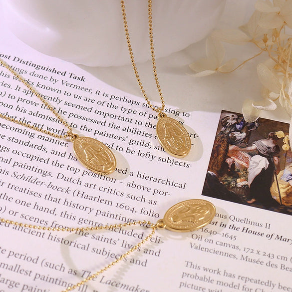 Pendant Necklace 316L Stainless Steel 18K Gold Plated Retro Portrait Oval Geometric Style Jewelry