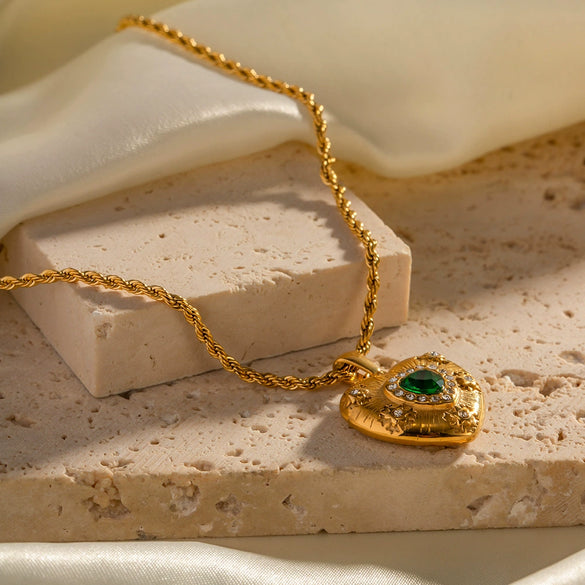 Pendant Stainless Steel Titanium Steel Geometric Love Shaped Electroplated Inlaid Emerald Zircon