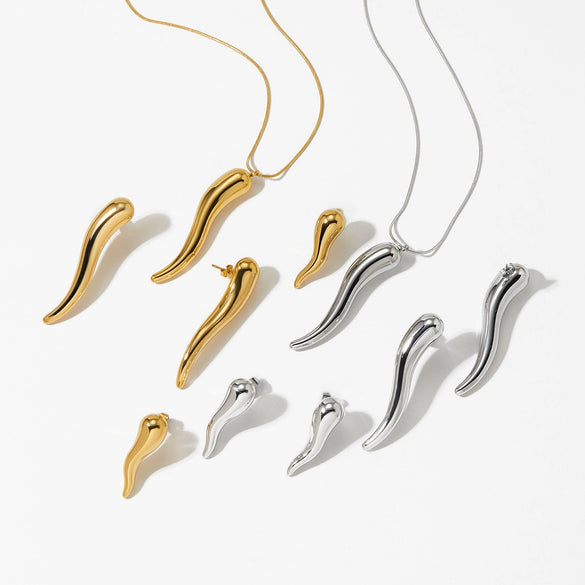 Pepper Shaped Pendant Necklace And Earrings Suit In Stainless Steel With Electroplating For Women Creative And Personalized Design