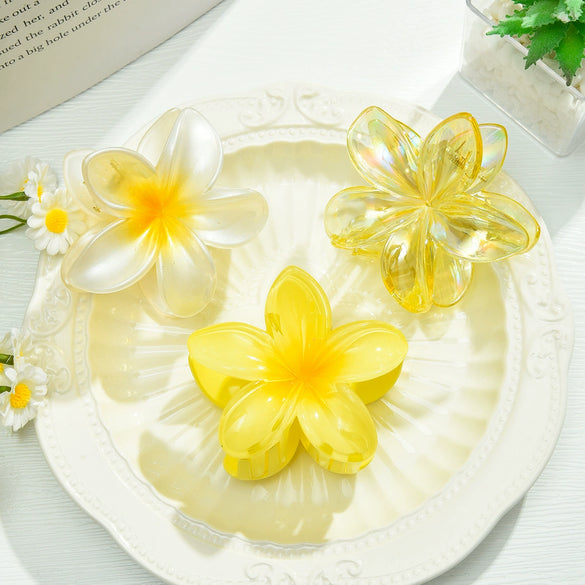 Plastic And Resin Hair Clip With Egg Flower Design And Baking Paint Little Fresh Style For Women