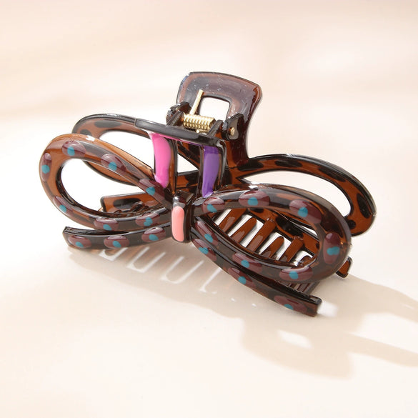 Plastic Hair Grab Clip With Dripping Oil Design Fashion Style For Women