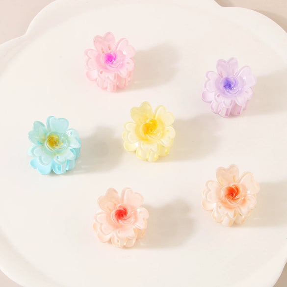 Plastic Heartshaped Petal Small Flower Hair Clips For Girls Painted Design