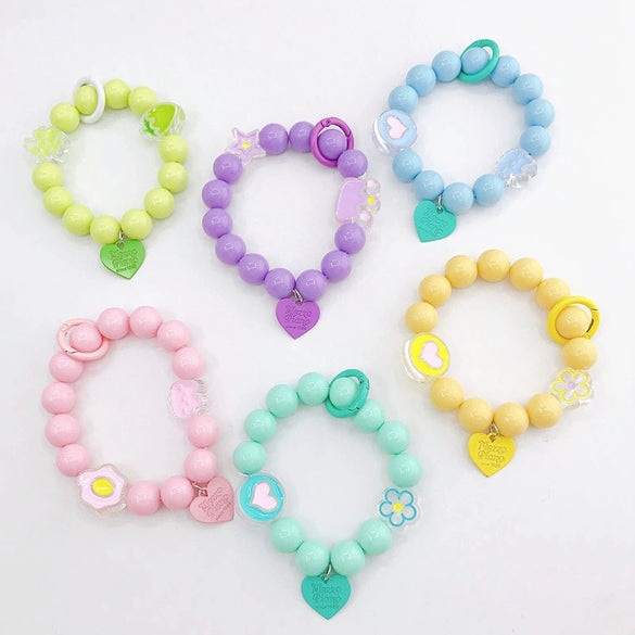 Plastic Resin Candycolored Bracelet Pendant Phone Lanyard With Plant Flowers Pattern And Baking Varnish Treatment