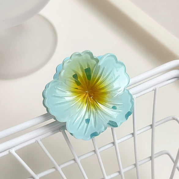 Plastic Resin Egg Flower Baking Paint Fresh Style Women's Hair Clip