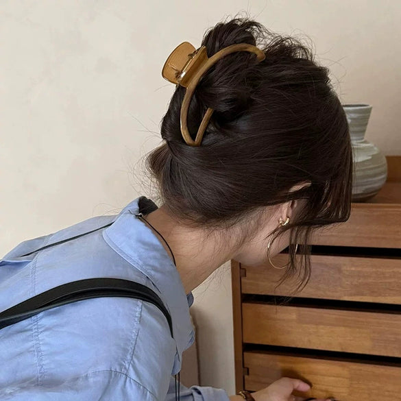 Plastic Resin Handmade Geometric Grip Hair Clip For Women