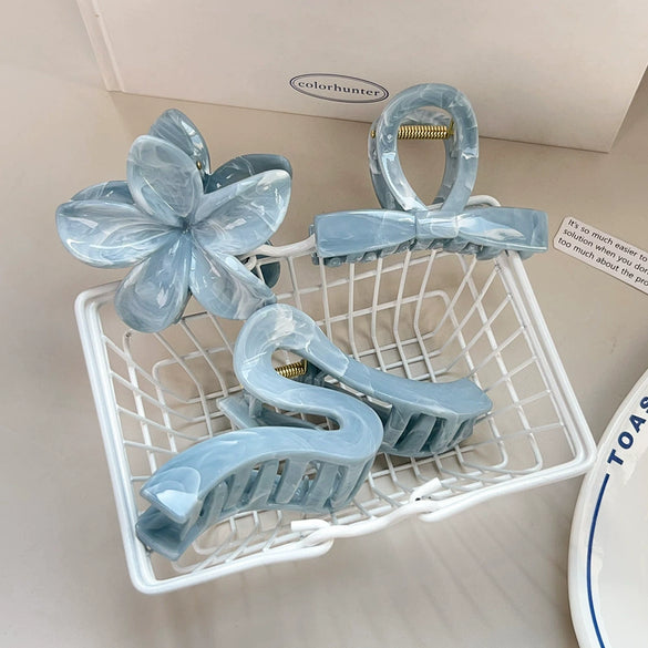 Plastic Resin Handmade Women's Hair Grab Clip With Egg Flower Design