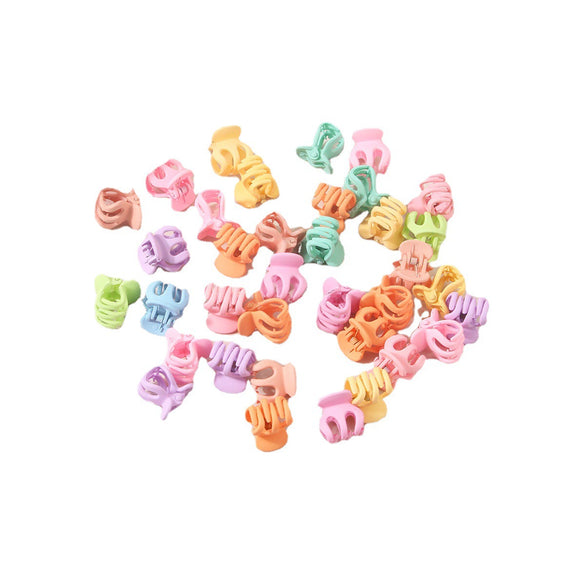 Plastic Resin Mini Small Grab Clip Hairpin With Baking Paint Geometric Style For Women