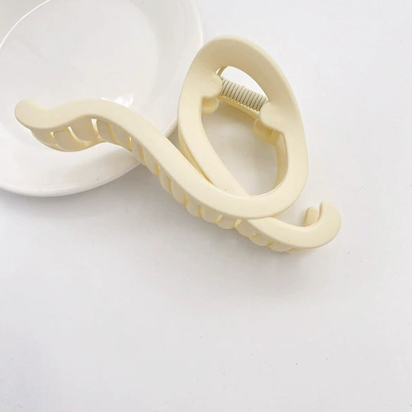 Plastic Resin Musical Note Hair Clip With Baking Paint For Women