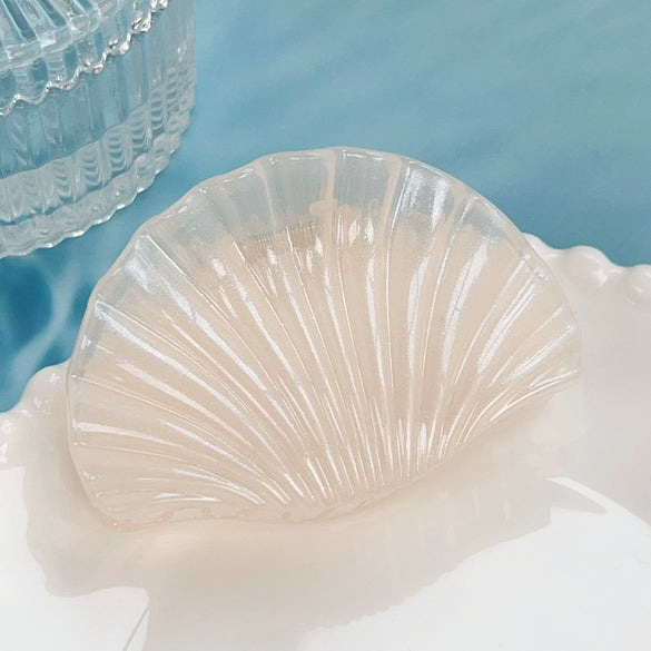 Plastic Resin Shell Hair Clip With Dolphin And Shark Shape Baking Paint Minimalist Style For Women