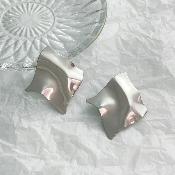 Pleated Geometric Irregular Exaggerated Mirror Alloy Electroplated Women's Earrings