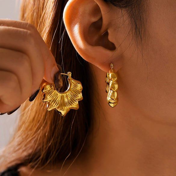Pleated Wave Chrysanthemum Hollow Asymmetrical Women's Earrings Titanium Steel 18K Gold Plated Geometric Style Electroplated