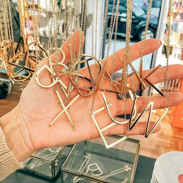 Polished Short Clavicle Necklace Titanium Steel Jewelry With English Letter Pattern And Electroplating Treatment