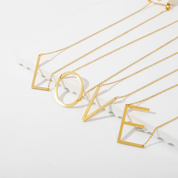 Polished Short Clavicle Necklace Titanium Steel Jewelry With English Letter Pattern And Electroplating Treatment