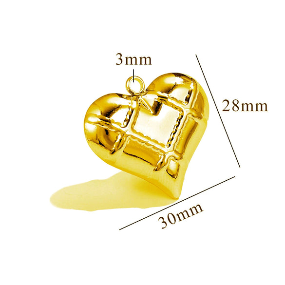 Polished Titanium Steel Three Dimensional Love Hollow Waterproof Pendant Electroplated Stainless Steel
