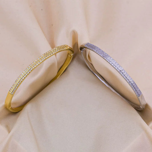Popular Allmatch Elegant Light Luxury Bracelet For Men And Women Copper Electroplated