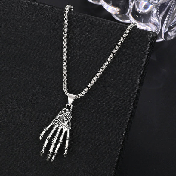 Punk Hip Hop Alloy Skull Pendant Necklace With Cartoon Characters Electroplated For Men And Women