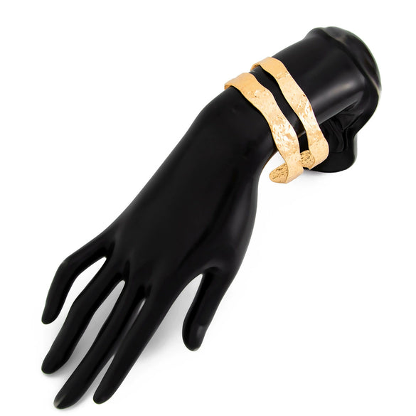 Punk Metal Irregular Pleated Opening Bracelet For Women With Electroplating