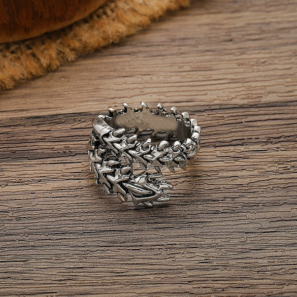 Punk Style Alloy Electroplated Spine Skull Centipede Shape Unisex Ring