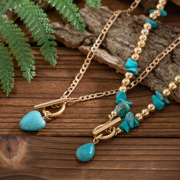 Punk Style Alloy Imitation Turquoise Peach Heart Pendant Necklace With Iron Chain And Animal Zodiac Pattern Electroplated