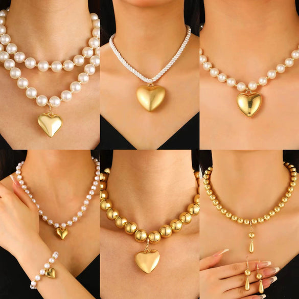 Punk Style Necklace With Big Round Beads And Heart Shaped Pendant Ccb Material Ball Chain Electroplating Treatment