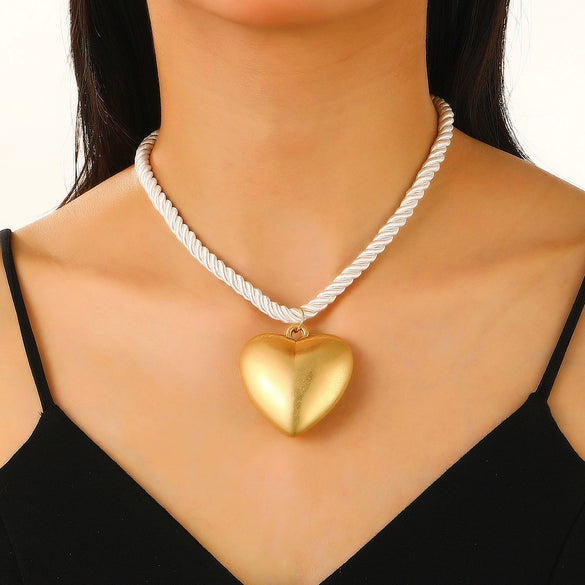 Punk Style Necklace With Big Round Beads And Heart Shaped Pendant Ccb Material Ball Chain Electroplating Treatment