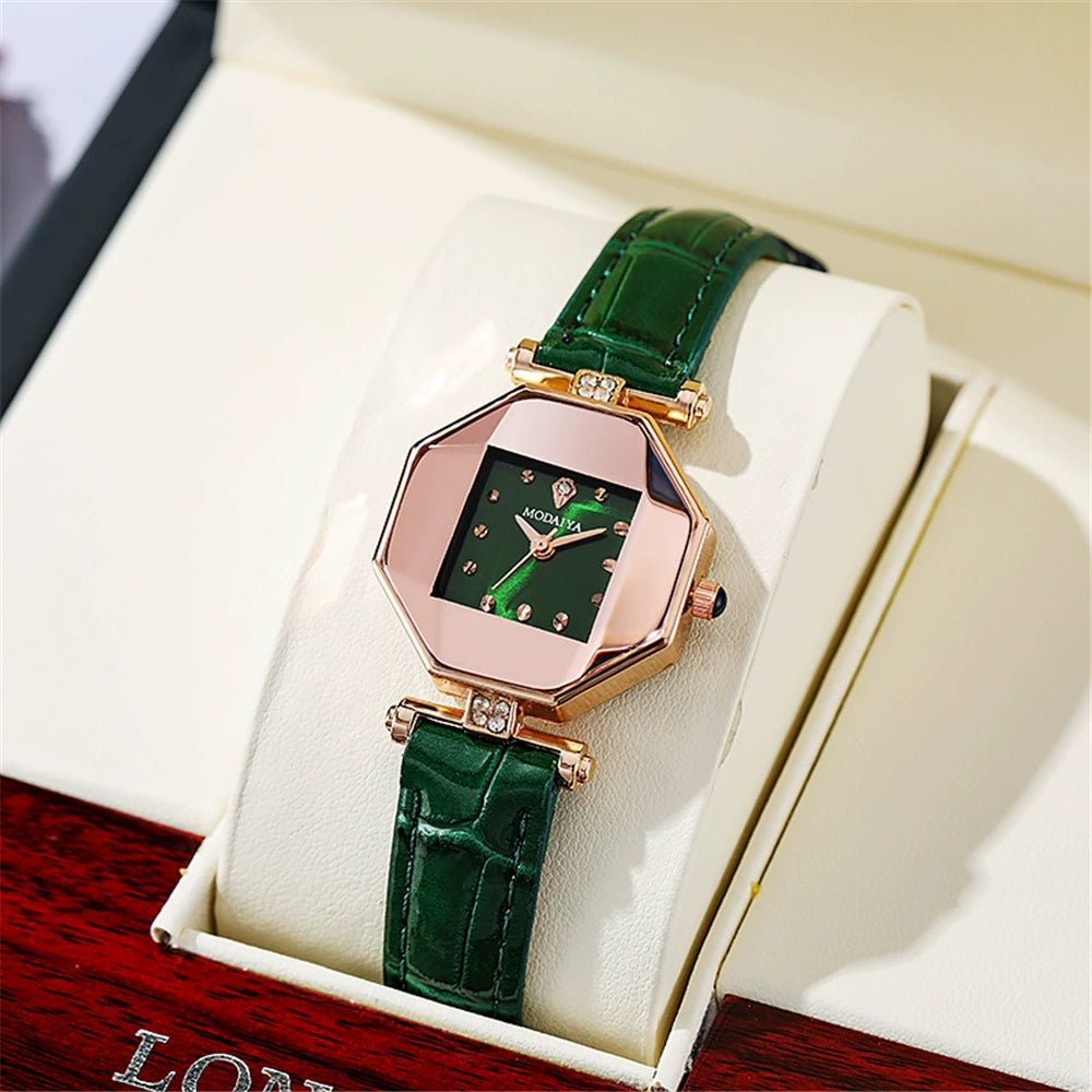 Luxury Round Leather Strap Quartz Watch