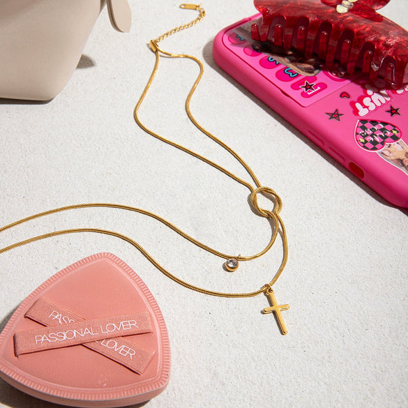 Quiet And Beautiful Design Sweet Romantic Stainless Steel Cross White Round Zircon Pendant Double Layer Necklace Electroplated