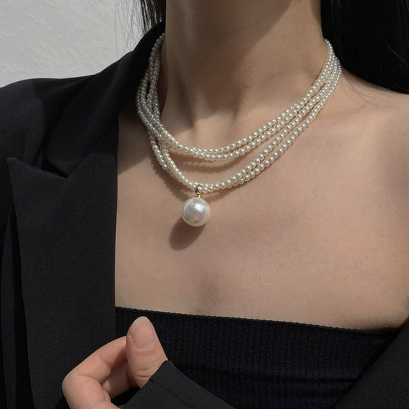 Real Gold Plated Imitation Pearl And Diamond Flower Necklace For Women Copper Pendant Clavicle Chain High Sense Niche Fashion Elegant Light Luxury High End Jewelry