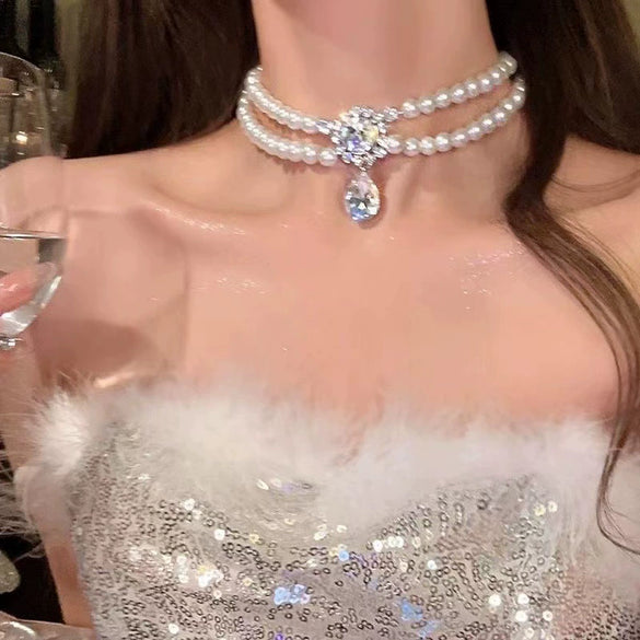 Real Gold Plated Imitation Pearl And Diamond Flower Necklace For Women Copper Pendant Clavicle Chain High Sense Niche Fashion Elegant Light Luxury High End Jewelry