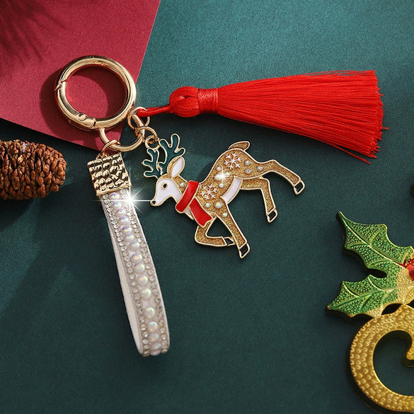 Reindeer Keychain With Dripping Oil Finish And Rhinestone Embellishment Zinc Alloy Bag Charm For Men And Women