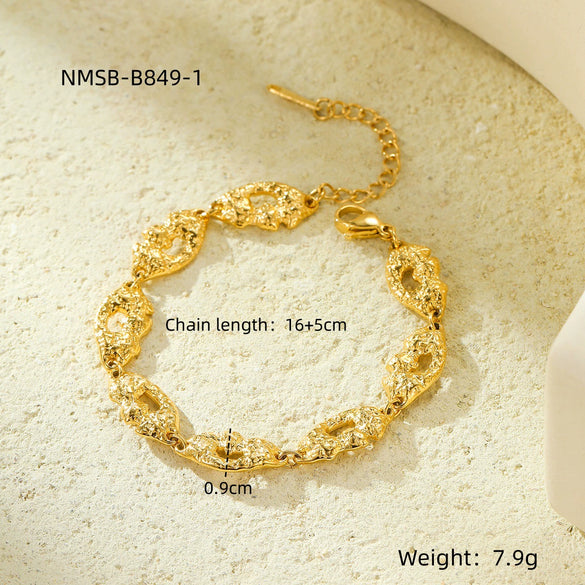 Retro Allmatch Geometric Stainless Steel Frosted Hollow Gold Plated Women's Bracelet