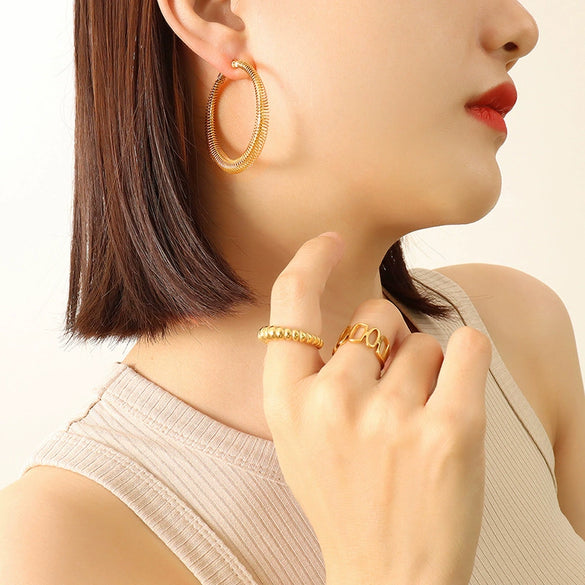 Retro Allmatch Spring Wire Earrings Titanium Steel Gold Plated Geometric Design