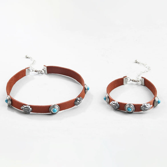 Retro Alloy Necklace With Flame Stone Electroplated Design