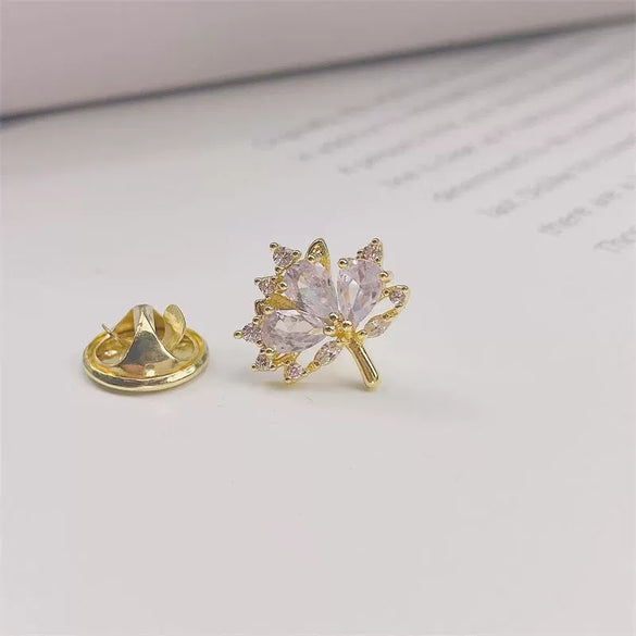 Retro Blue Crystal Alloy Antirunning Light Buckle Brooch With Flower Pattern Electroplated For Women