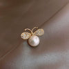 Retro Blue Crystal Alloy Antirunning Light Buckle Brooch With Flower Pattern Electroplated For Women