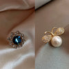 Retro Blue Crystal Alloy Antirunning Light Buckle Brooch With Flower Pattern Electroplated For Women