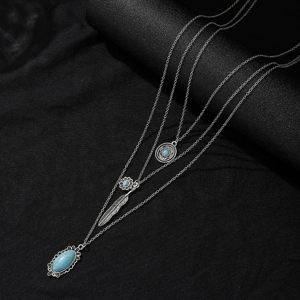 Retro Bohemian Style Turquoise Feather Carved 3 Layer Necklace With Alloy Material And Electroplating Treatment Geometric Pattern