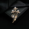 Retro Brooch Zinc Alloy Crystal Pearl Flower Diamondencrusted Electroplated Clothing Accessories