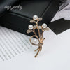 Retro Brooch Zinc Alloy Crystal Pearl Flower Diamondencrusted Electroplated Clothing Accessories