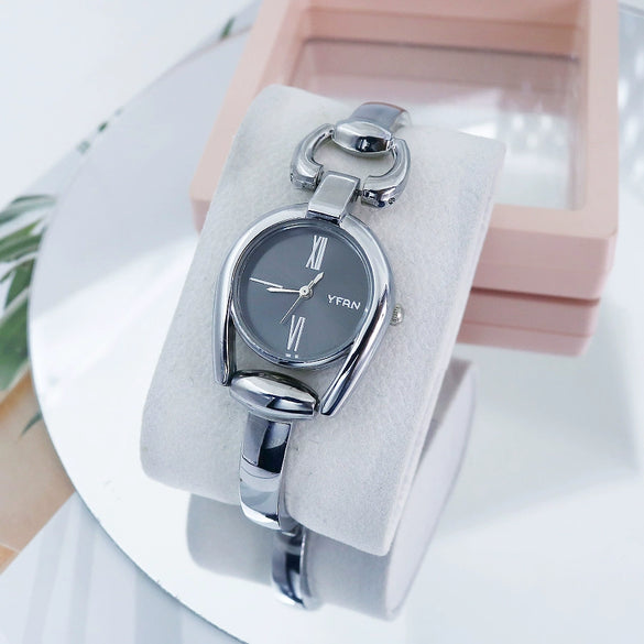 Retro Button Ring Women's Alloy Bracelet Watch Casual Fashion Quartz Round Dial