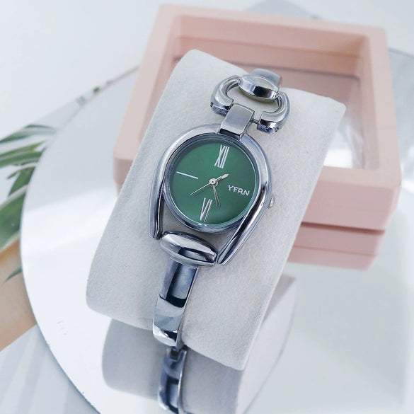 Retro Button Ring Women's Alloy Bracelet Watch Casual Fashion Quartz Round Dial