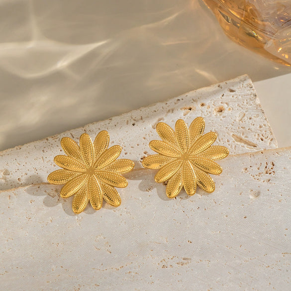 Retro Classic Literary Flower Petals Stainless Steel Earrings For Girls With Electroplating
