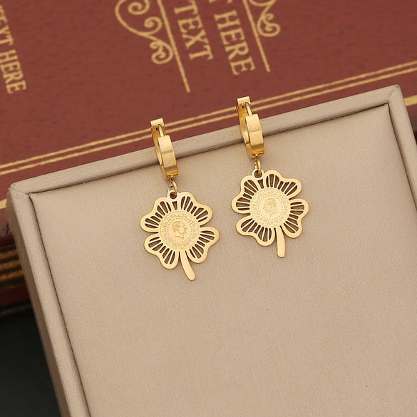 Retro Commute Eye Flower Stainless Steel Plating Hollow Out Earrings Necklace