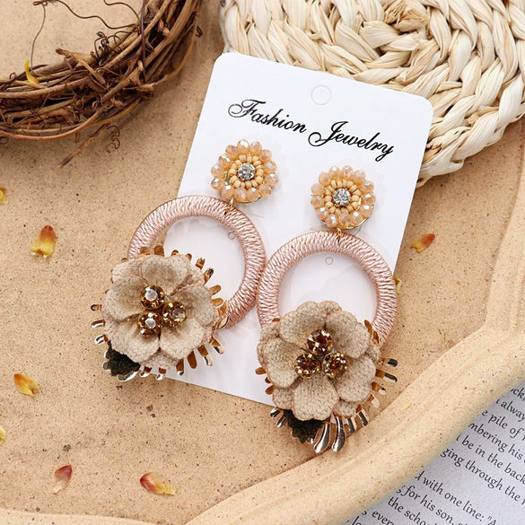 Retro Crystal Flower Big Circle Handmade Earrings For Women With Mixed Material